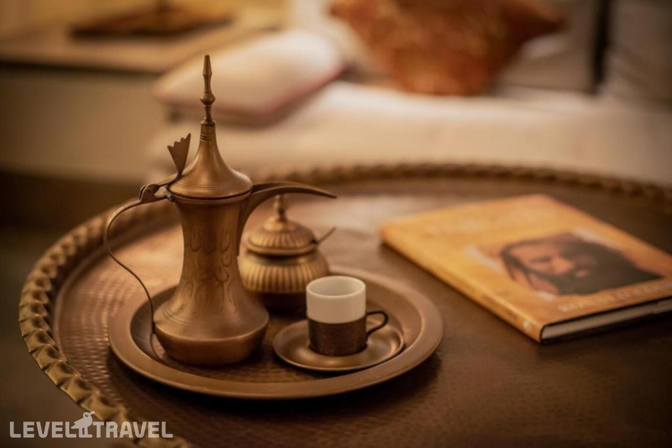 фотографии номера Делюкс отеля The Chedi Al Bait Sharjah в ОАЭ(Шарджа) - фото №2