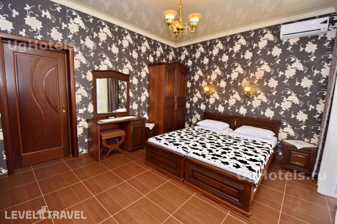 Двухместный номер Classic с балконом двуспальная кровать — фото 2