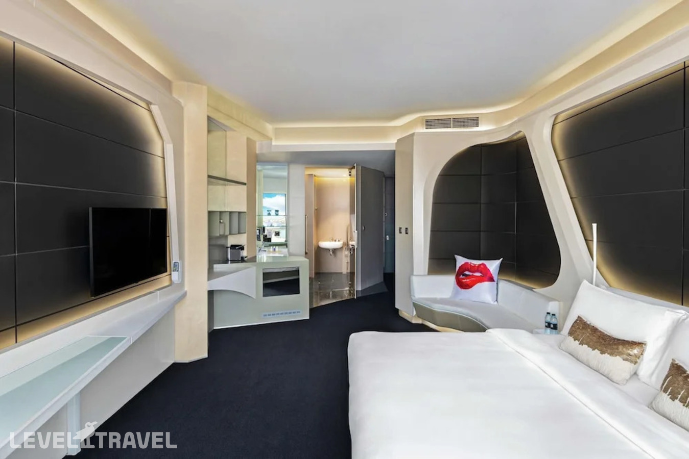Двухместный номер Deluxe Accessible двуспальная кровать — фото 4