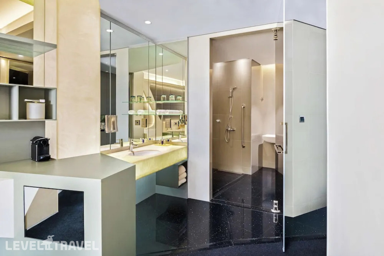 Двухместный номер Deluxe Accessible двуспальная кровать — фото 6
