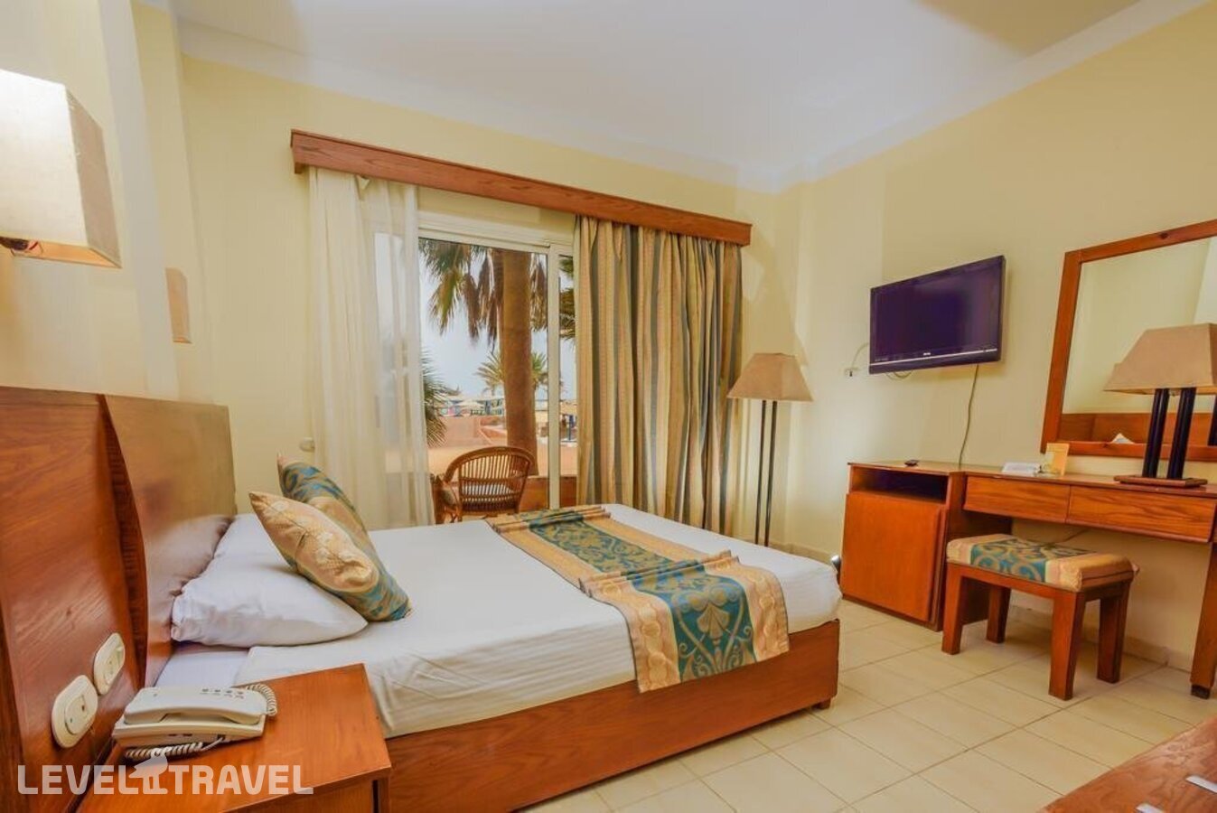 фотографии номера Одноместный номер отеля Empire Beach Resort (Ex. Triton Empire Beach Resort Hurghadа) в Египет(Хургада (город)) - фото №1