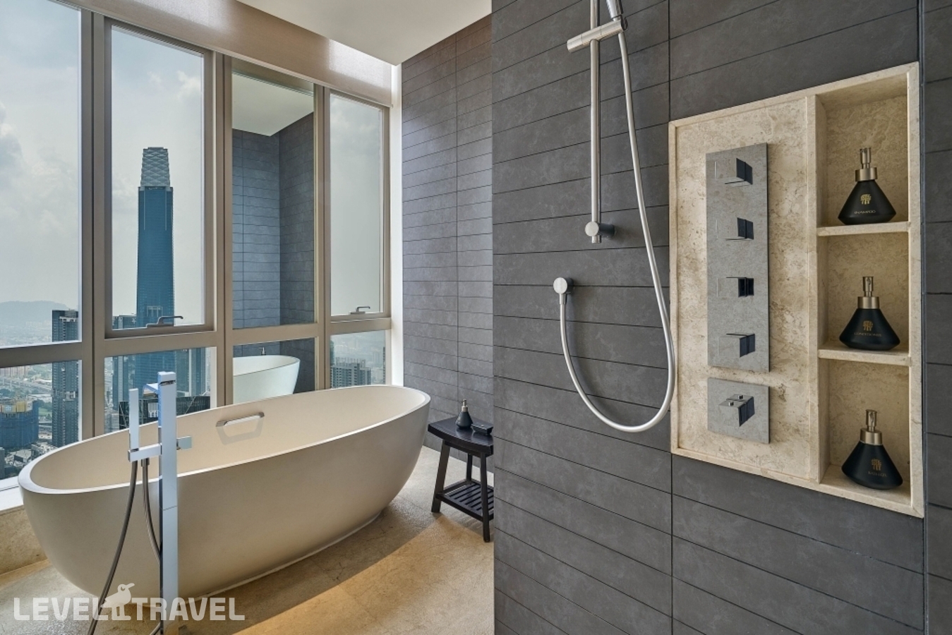фотографии номера Номер Signature отеля Banyan Tree Kuala Lumpur в Малайзия(Куала-Лумпур) - фото №4