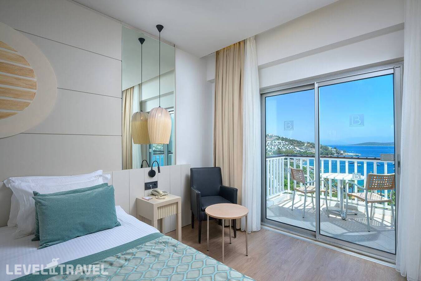 фотографии номера Делюкс с видом на сад (две односпальные кровати) отеля Baia Bodrum Hotel в Турция(Гюндоган) - фото №6