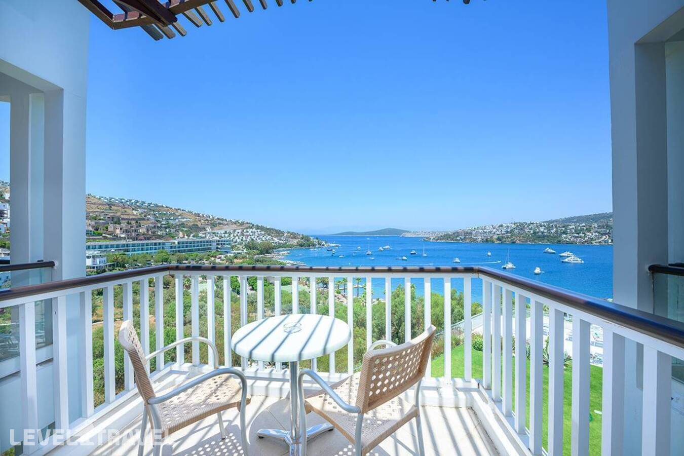 фотографии номера Делюкс с видом на сад (две односпальные кровати) отеля Baia Bodrum Hotel в Турция(Гюндоган) - фото №5