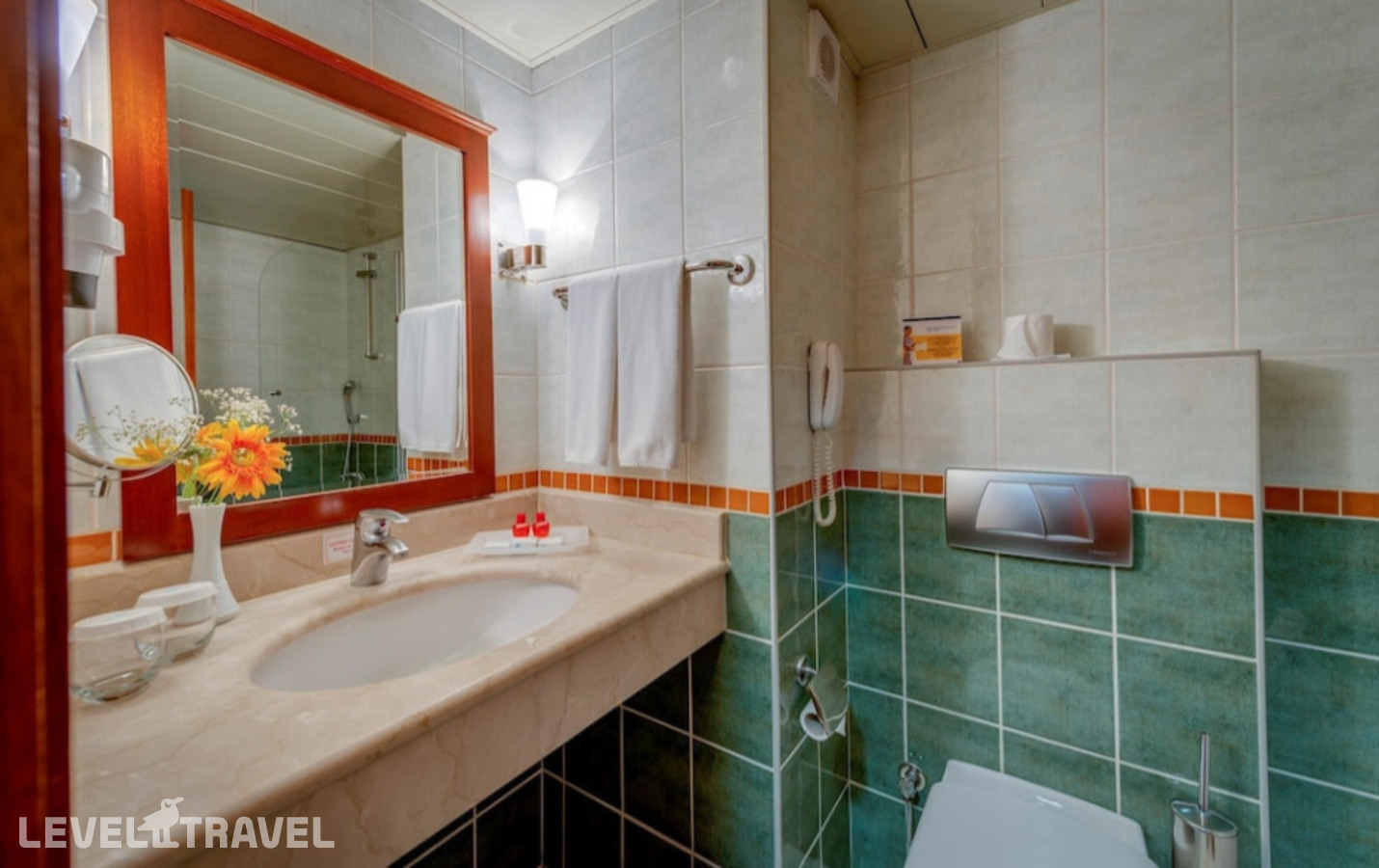 фотографии номера Размещение по прибытии отеля Best Western Plus Khan Hotel в Турция(Анталья - Центр) - фото №1