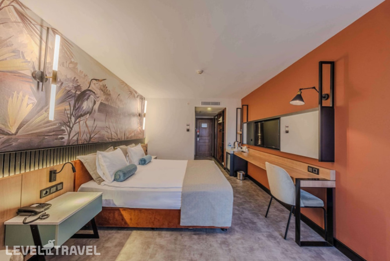 фотографии номера Делюкс с видом на город отеля Best Western Plus Khan Hotel в Турция(Анталья - Центр) - фото №4