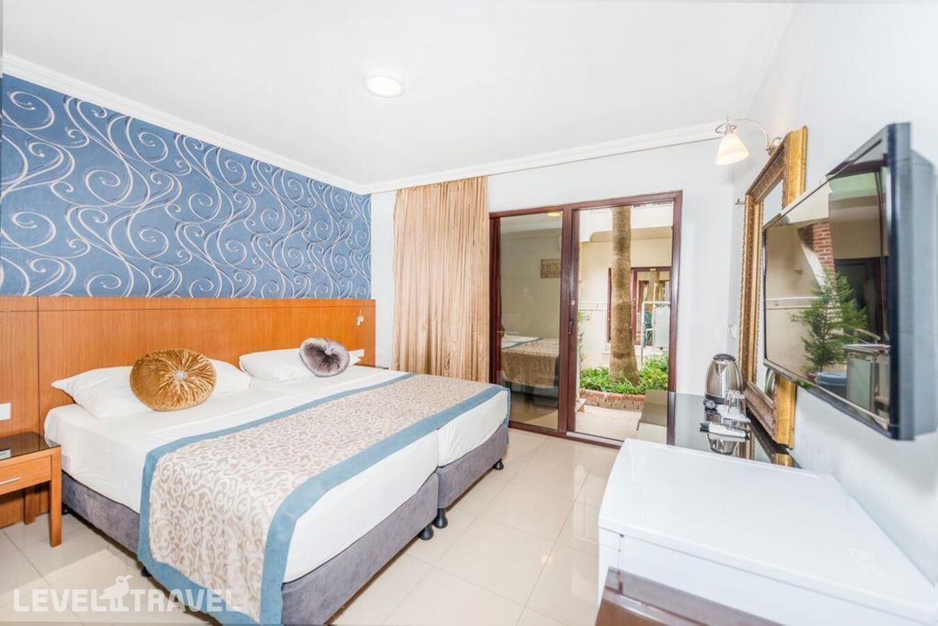 фотографии номера Стандартный номер отеля Tropic On The Beach Hotel в Турция(Сиде - центр) - фото №1