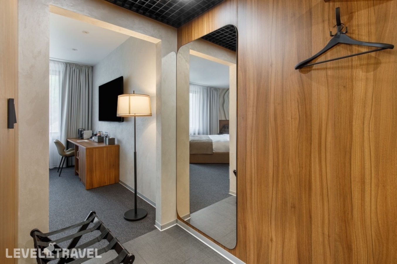 фотографии номера Номер Комфорт отеля Tfl Hotel (Тфл Отель) в Россия(Владивосток) - фото №8