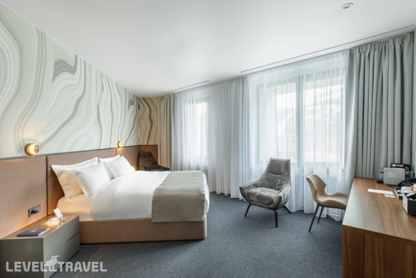 фотографии номера Номер Комфорт отеля Tfl Hotel (Тфл Отель) в Россия(Владивосток) - фото №1