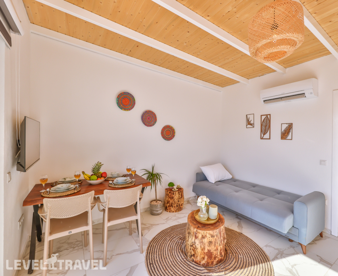 фотографии номера Вилла Deluxe с балконом и с видом на горы отеля Villa Ay в Турция(Каш) - фото №6