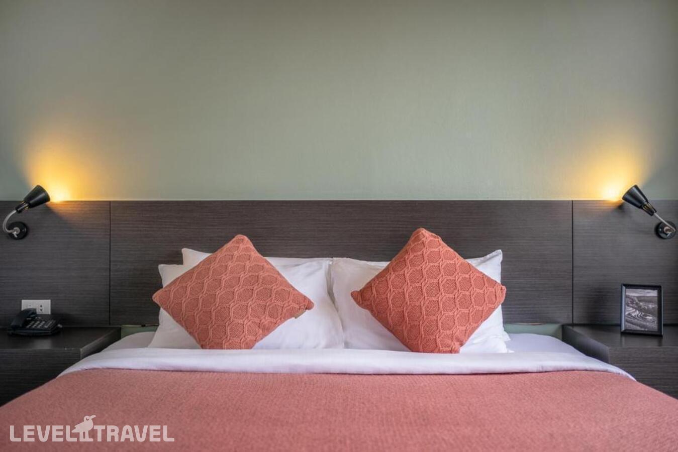 фотографии номера Улучшенный с видом на город отеля I Pavilion Phuket Hotel в Таиланд(город Пхукет) - фото №5