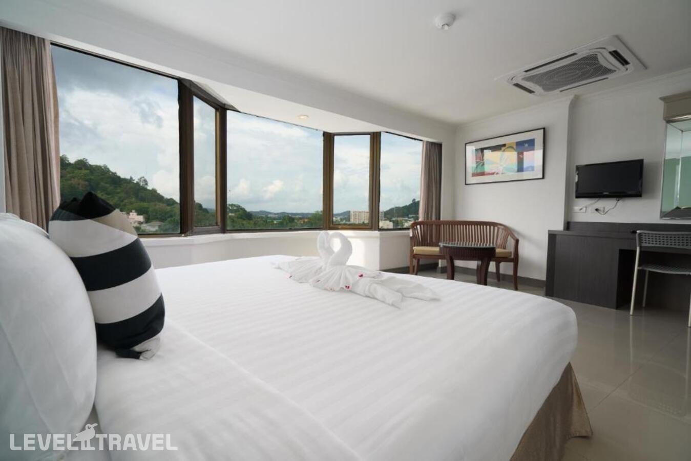 фотографии номера Улучшенный с видом на город отеля I Pavilion Phuket Hotel в Таиланд(город Пхукет) - фото №10