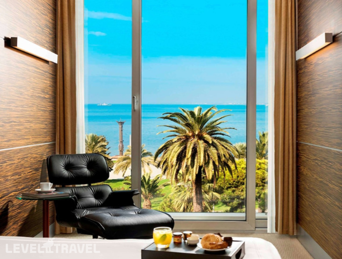 фотографии номера Номер Swiss Advantage с видом на море отеля Swissotel Buyuk Efes Izmir в Турция(Измир) - фото №3