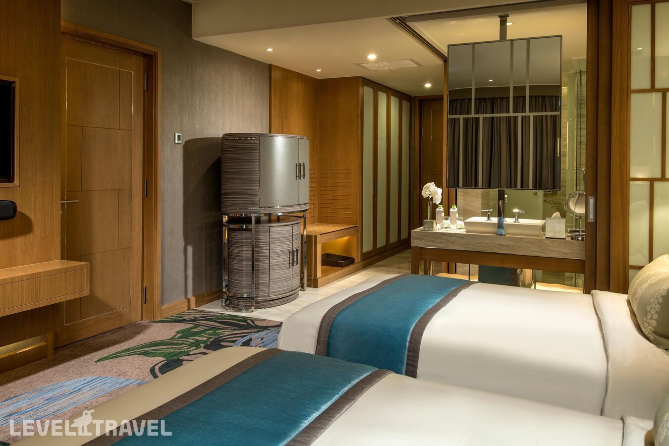 фотографии номера Номер для людей с ограниченными возможностями отеля Intercontinental Nha Trang Hotel в Вьетнам(Нячанг) - фото №1