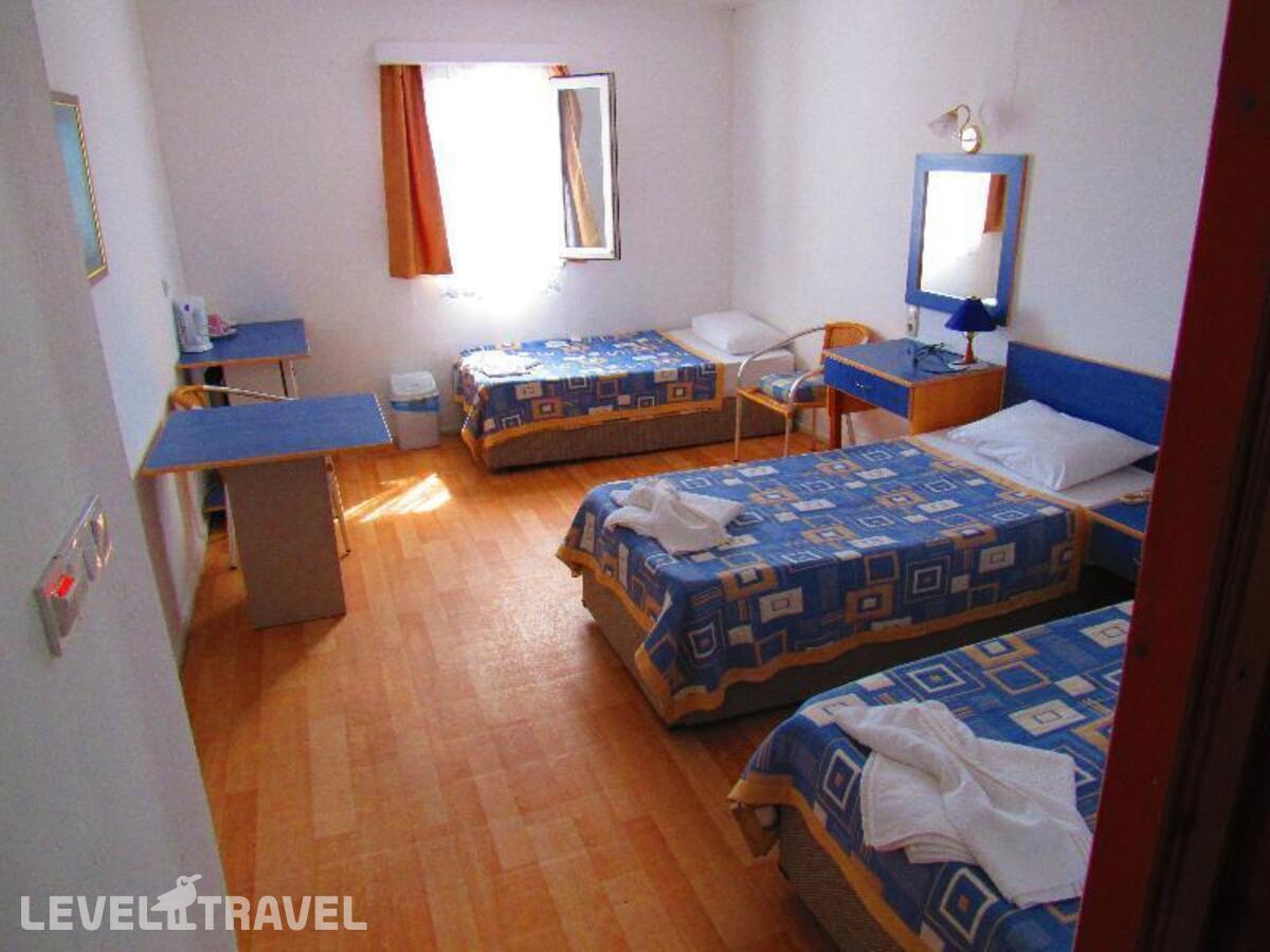 фотографии номера Четырехместный номер отеля Kavala Studio Hotel в Турция(Бодрум - центр) - фото №4