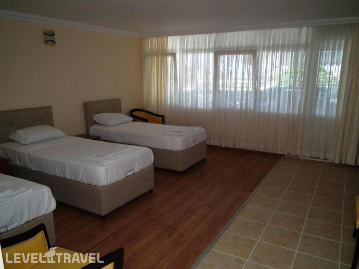 фотографии номера Четырехместный номер отеля Kavala Studio Hotel в Турция(Бодрум - центр) - фото №1
