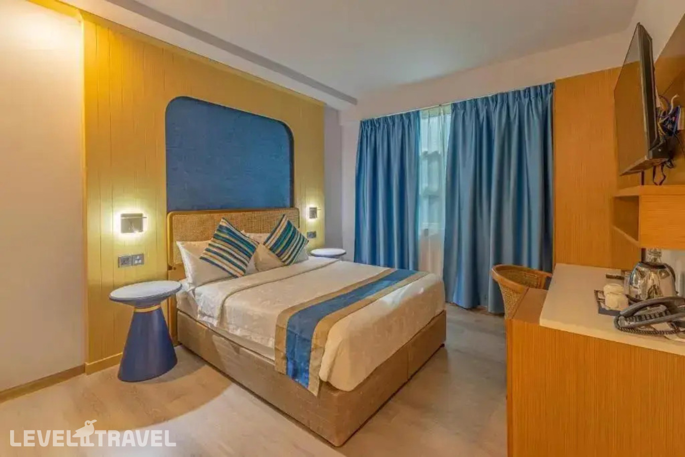 фотографии номера Улучшенный люкс отеля Umet Seaview Hotel With Free Roundtrip Airport Pick Up And Drop Off в Мальдивы(Мале) - фото №1