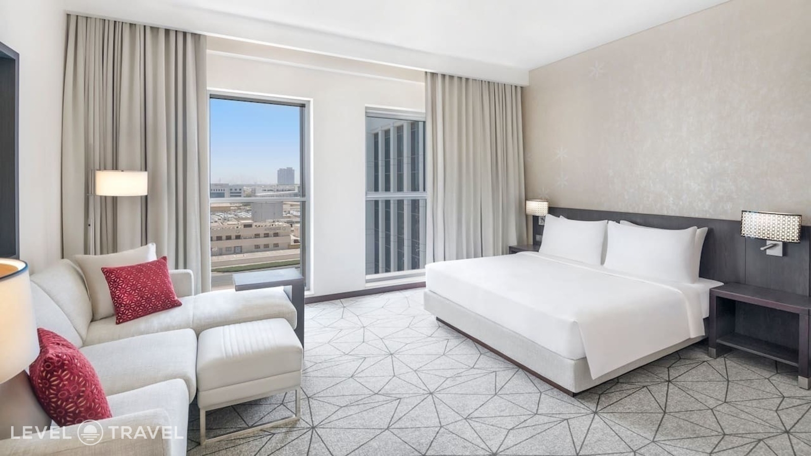 фотографии номера Стандартный номер отеля Hyatt Place Dubai Jumeirah в ОАЭ(Бар Дубай) - фото №1