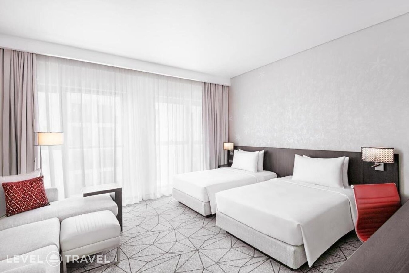 фотографии номера Стандартный (две односпальные кровати) отеля Hyatt Place Dubai Jumeirah в ОАЭ(Бар Дубай) - фото №17