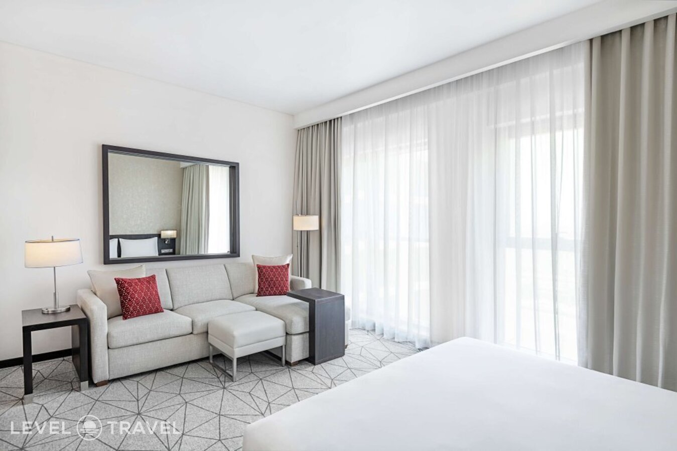 фотографии номера Стандартный (две односпальные кровати) отеля Hyatt Place Dubai Jumeirah в ОАЭ(Бар Дубай) - фото №13