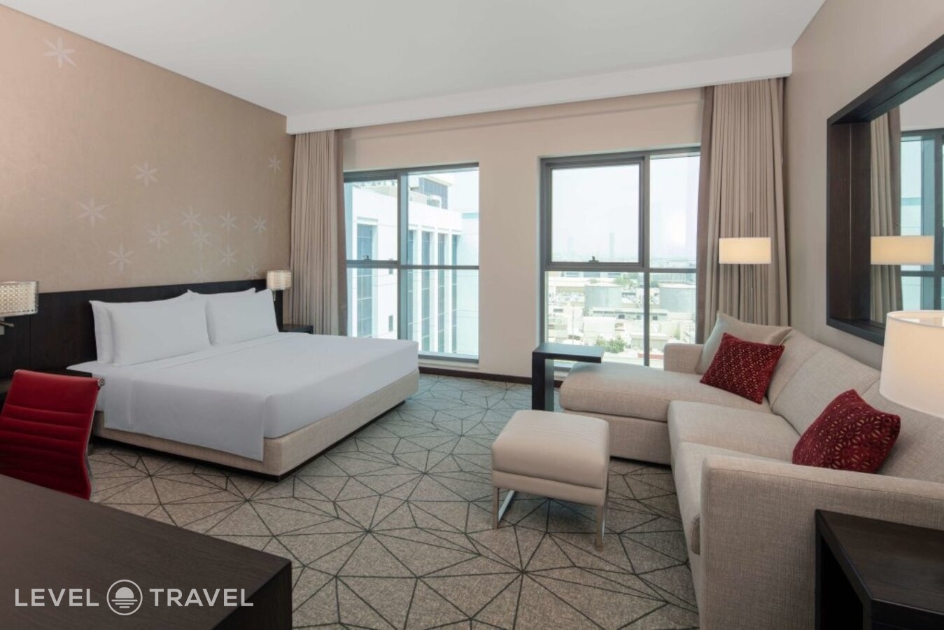 фотографии номера Стандартный с видом на бассейн отеля Hyatt Place Dubai Jumeirah в ОАЭ(Бар Дубай) - фото №13