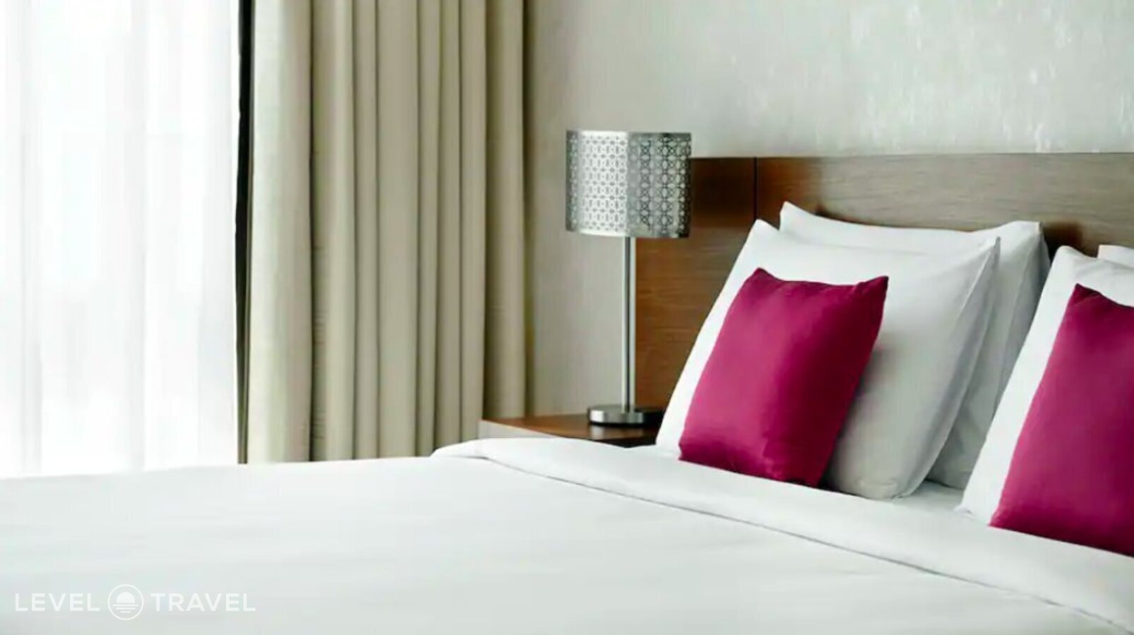 фотографии номера Стандартный с видом на бассейн отеля Hyatt Place Dubai Jumeirah в ОАЭ(Бар Дубай) - фото №22