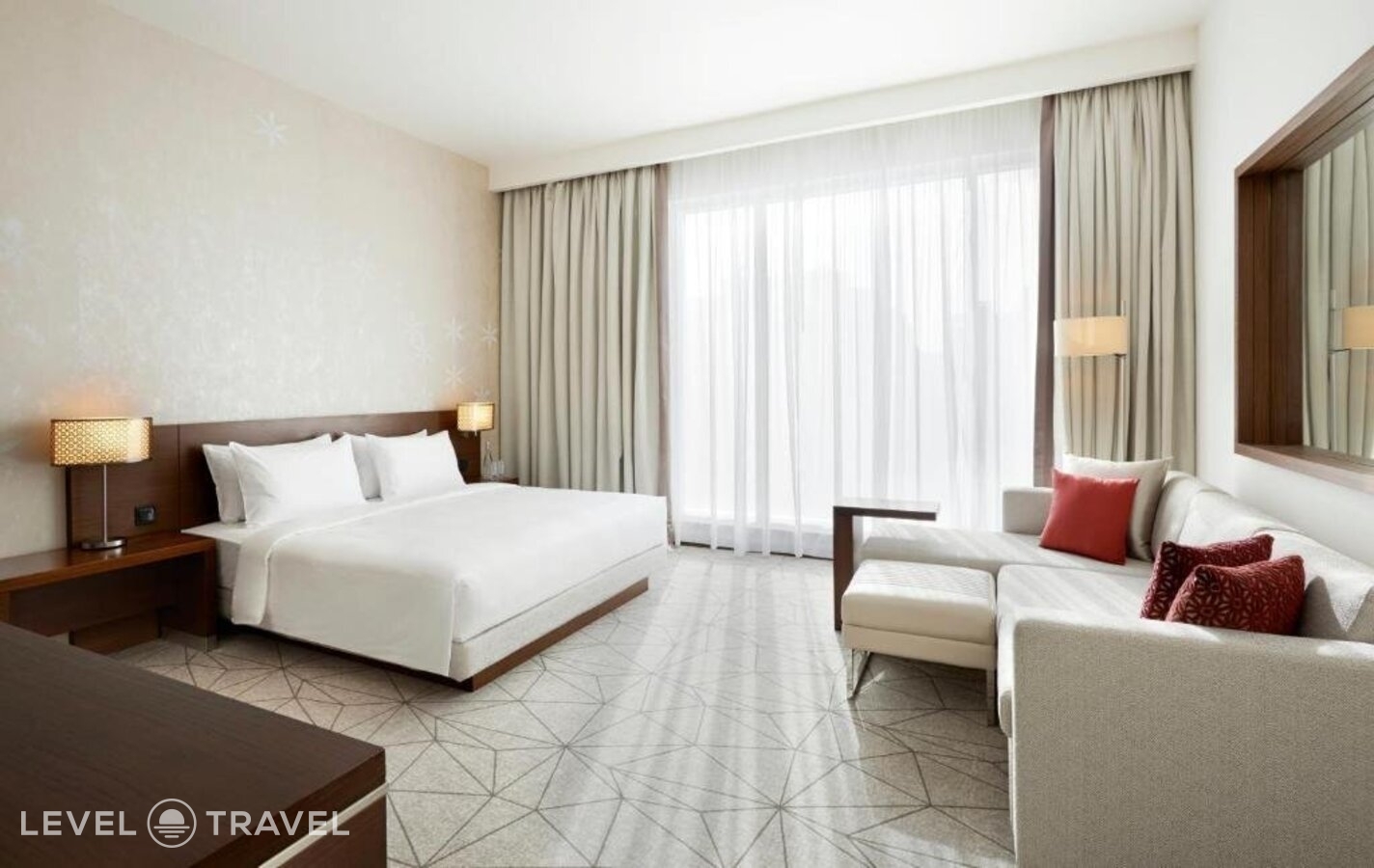 фотографии номера Стандартный с видом на бассейн отеля Hyatt Place Dubai Jumeirah в ОАЭ(Бар Дубай) - фото №19