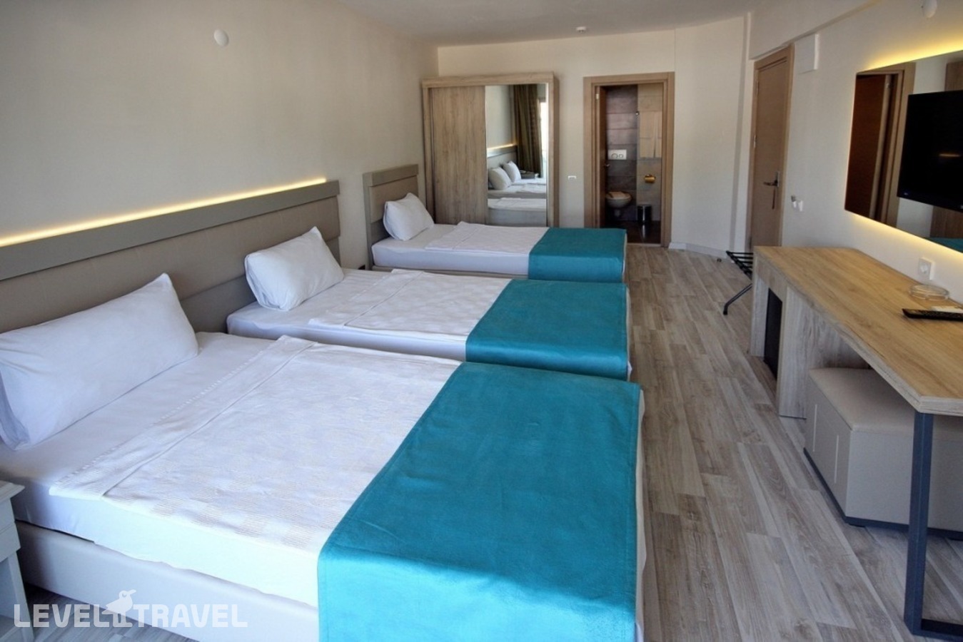 фотографии номера Трехместный номер отеля Palmea Hotel в Турция(Мармарис - центр) - фото №2