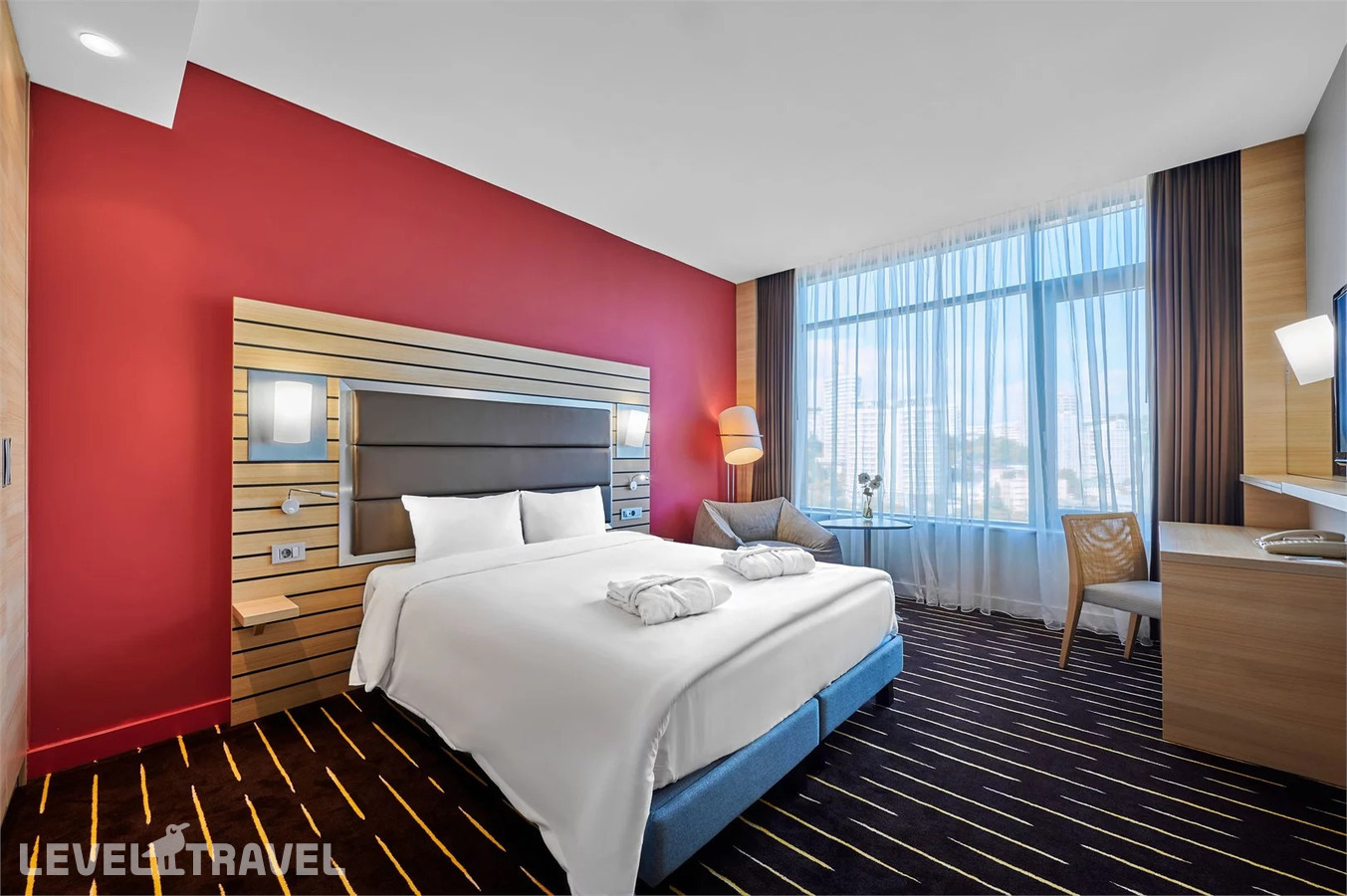 фотографии номера Улучшенный номер отеля Mercure Сочи Центр Отель в Россия(Сочи - Центр) - фото №1