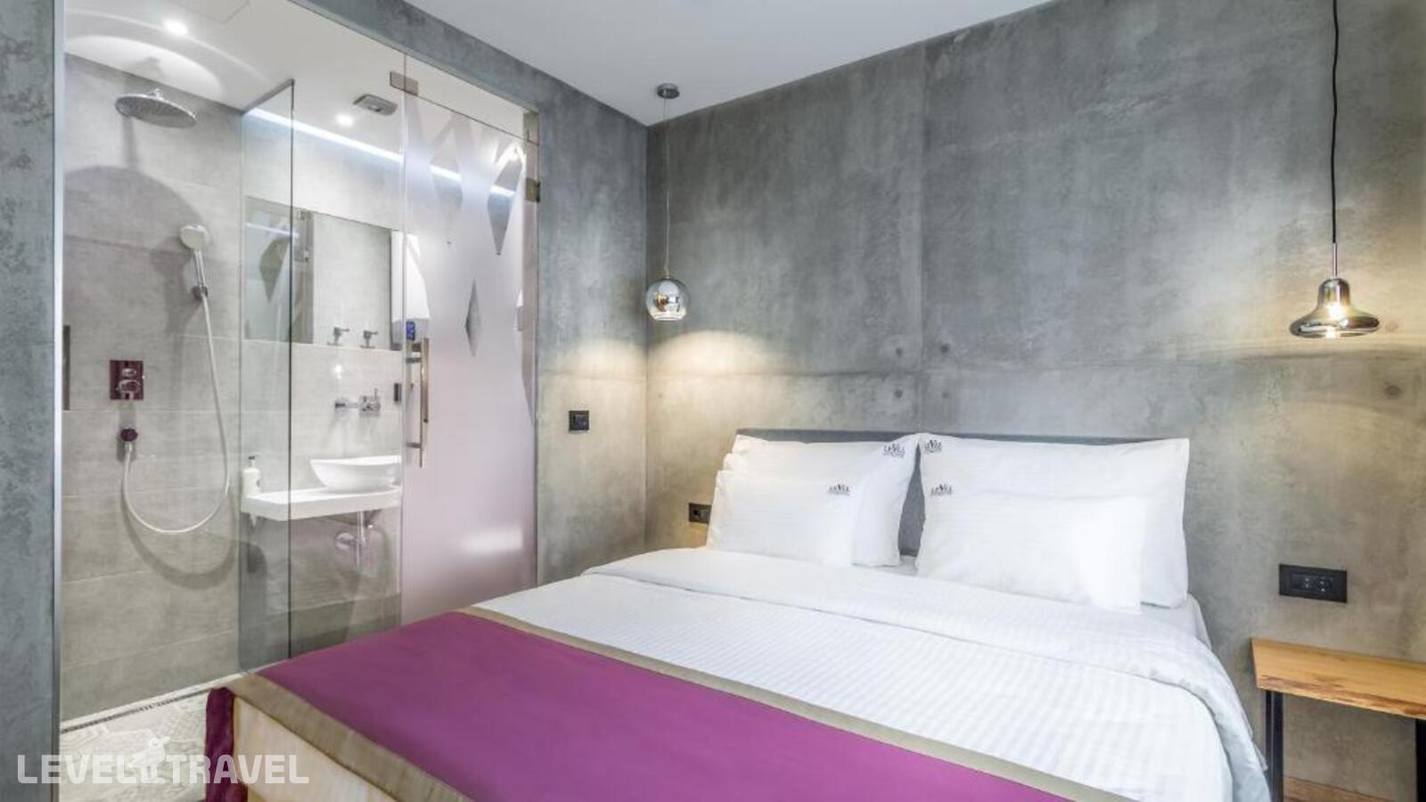фотографии номера Стандартный номер отеля Level Luxury Suites в Сербия(Белград) - фото №1