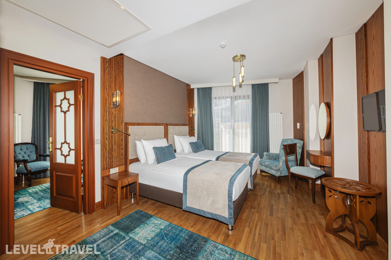 фотографии номера Семейный делюкс отеля Triton Hotel (Ex. Azade Hotel) в Турция(Фатих) - фото №1