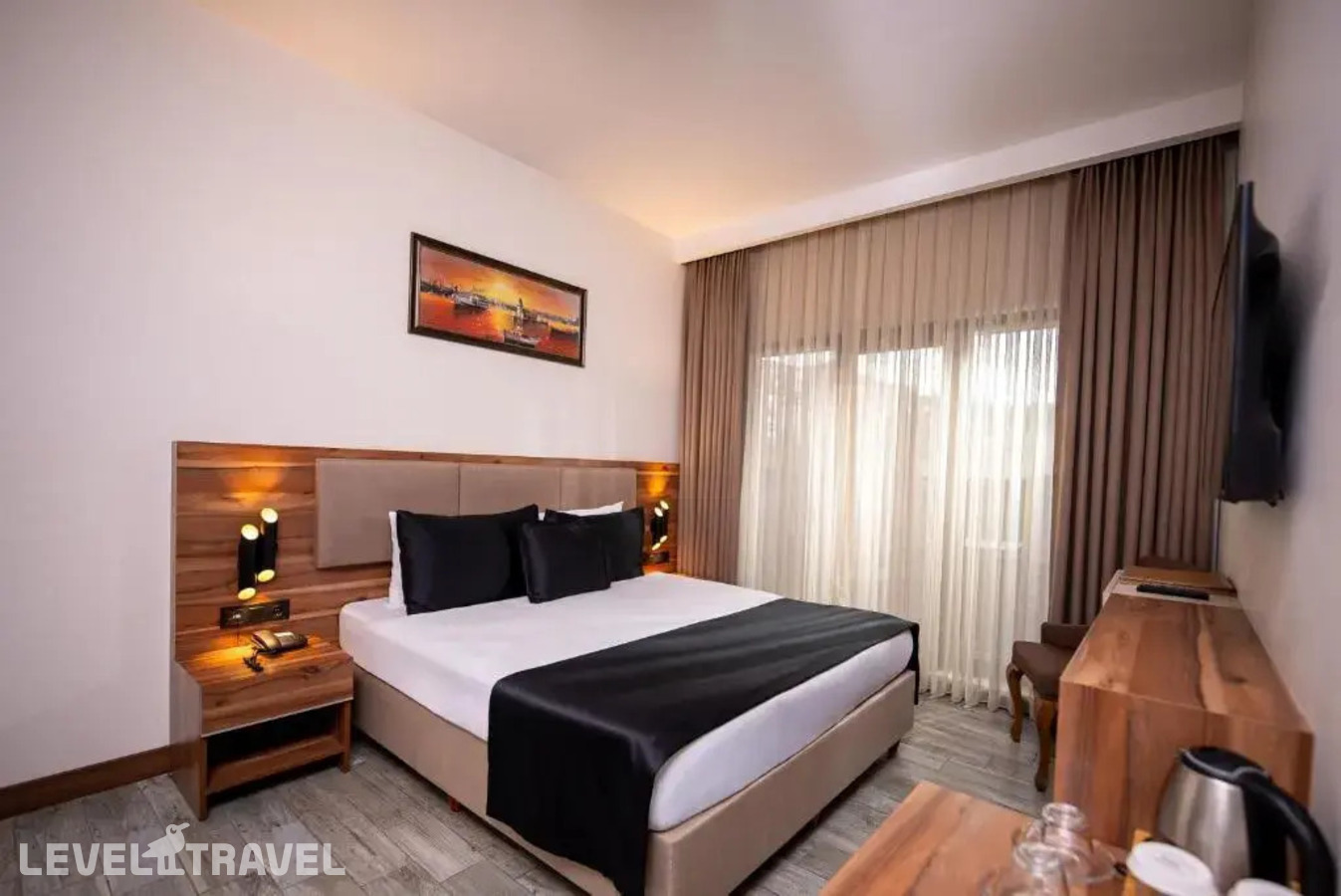 фотографии номера Улучшенный с балконом отеля Mari Suites Hotel в Турция(Кягытхане) - фото №7