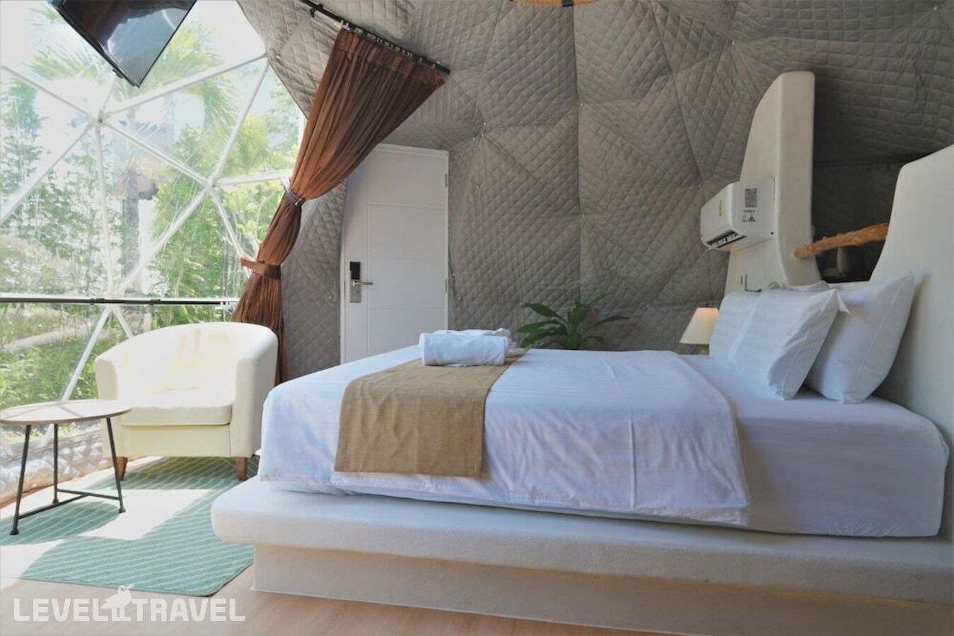 фотографии номера Семейный Le Dome отеля Le Resort and Villas в Таиланд(Равай) - фото №3
