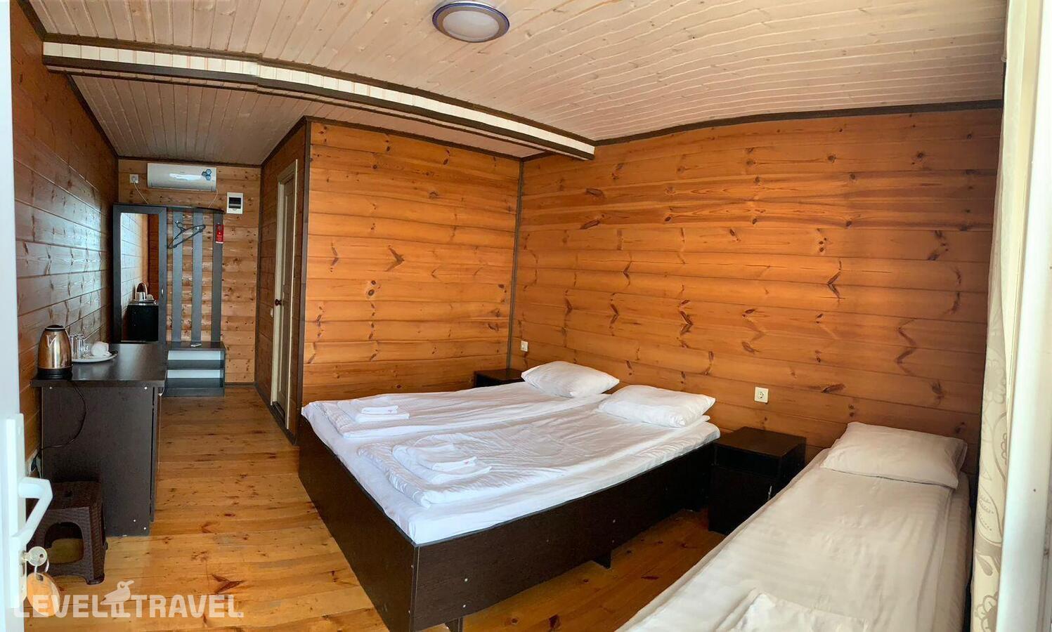 фотографии номера Стандартный номер отеля Captain Black Hotel (Капитан Блэк) в Абхазия(Лдзаа) - фото №4