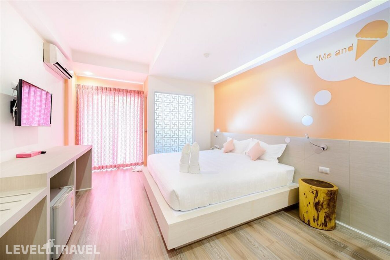 фотографии номера Трехместный номер отеля The Tint At Phuket Town в Таиланд(город Пхукет) - фото №1