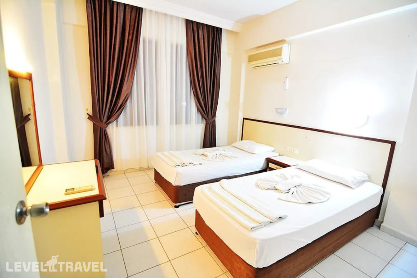 фотографии номера Четырехместный экономичный отеля Arsi Sweet Suit Hotel в Турция(Аланья - центр) - фото №2