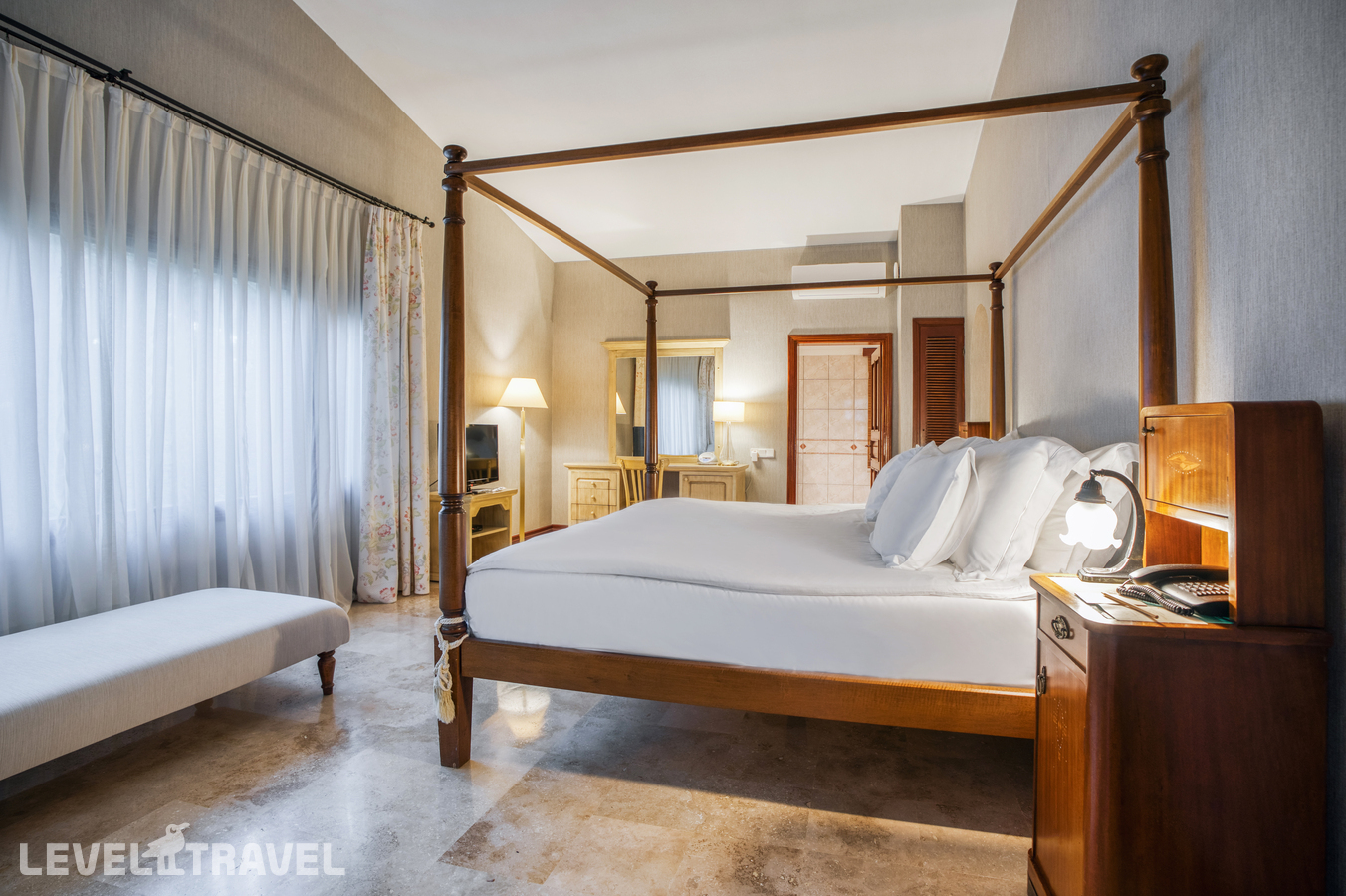 фотографии номера Люкс премиум для новобрачных отеля Marti Myra Hotel в Турция(Текирова) - фото №3