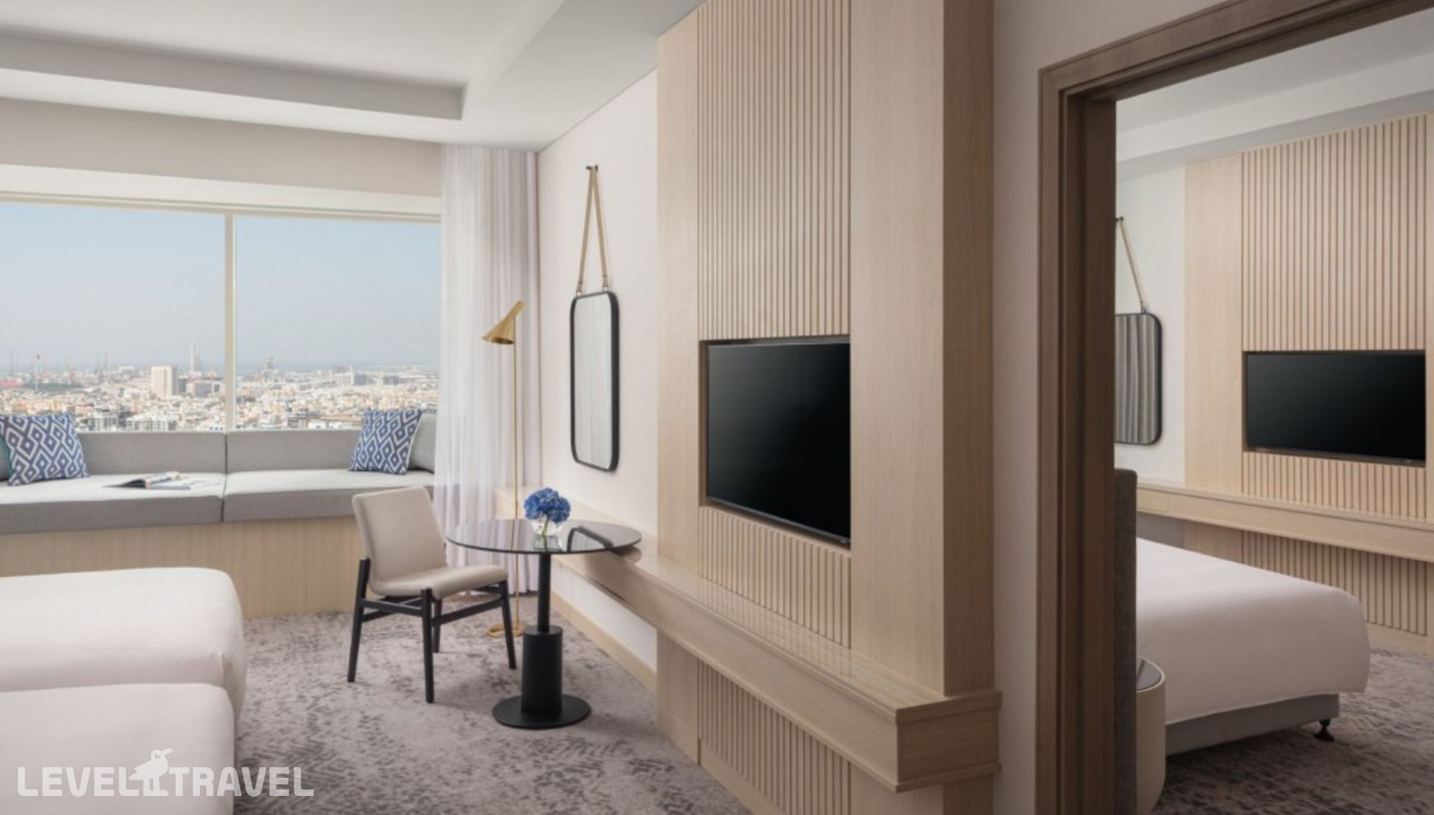 фотографии номера Люкс (3 спальни) отеля Towers Rotana в ОАЭ(Дубай Джумейра) - фото №1