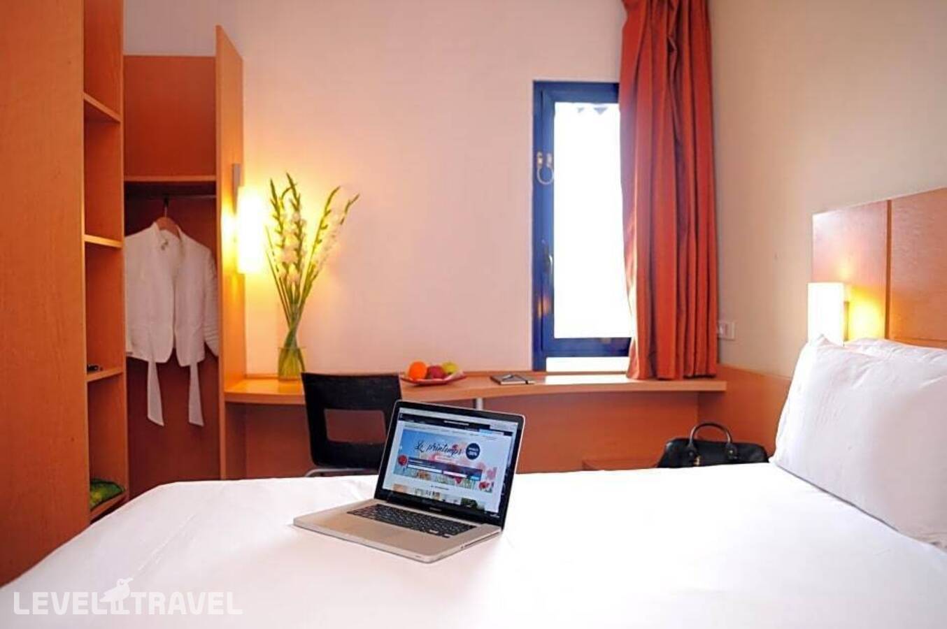 фотографии номера Стандартный с видом на сад (две односпальные кровати) отеля Hotel Ibis Marrakech Centre Gare в Марокко(Марракеш) - фото №7
