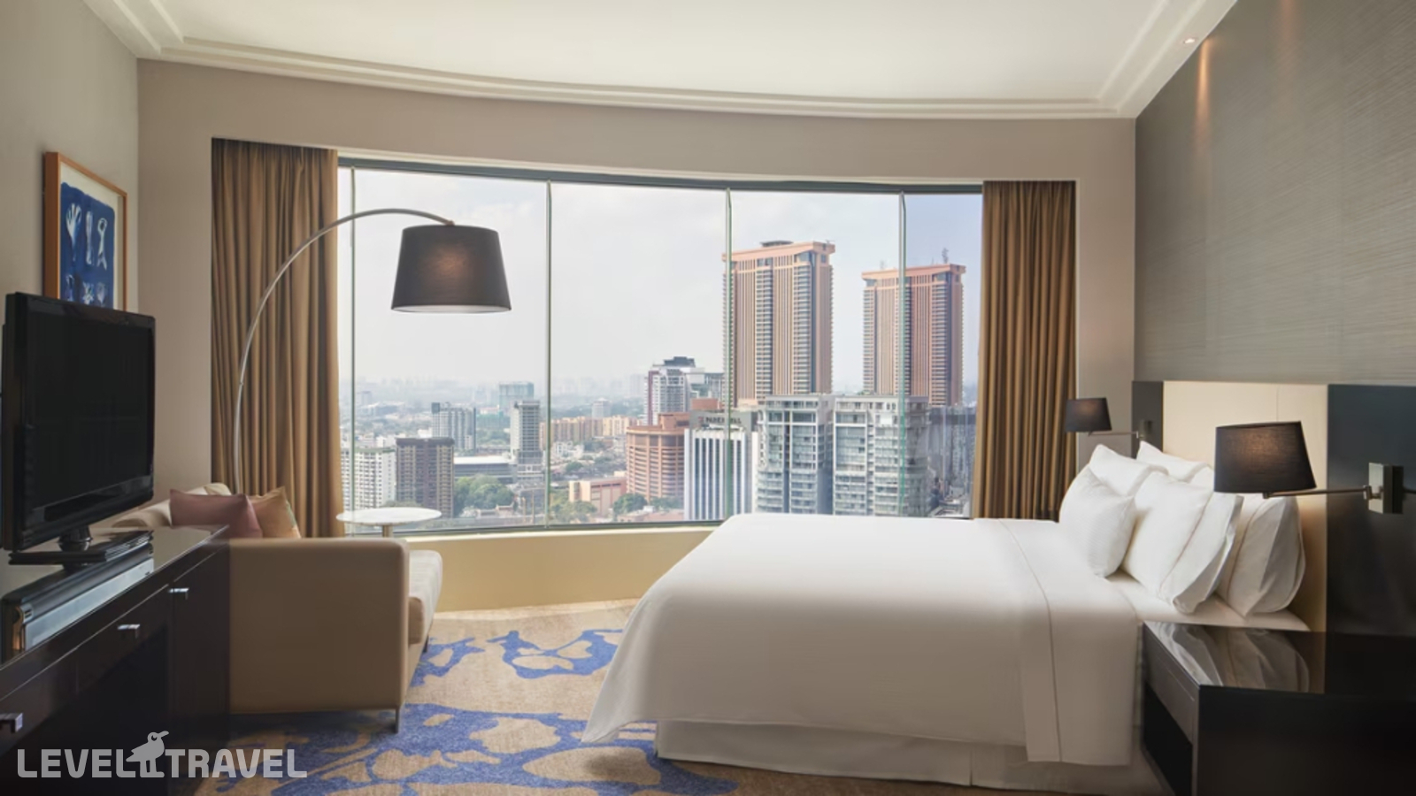 фотографии номера Двухместный люкс Club Lounge Access Westin двуспальная кровать отеля The Westin Kuala Lumpur в Малайзия(Куала-Лумпур) - фото №1