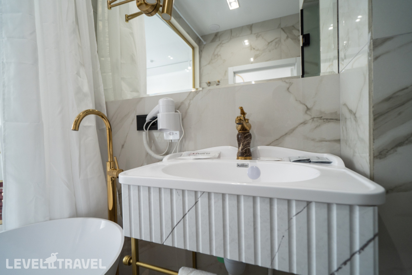фотографии номера Люкс с видом на город отеля Plaza Hotel в Россия(Вахитовский район) - фото №4