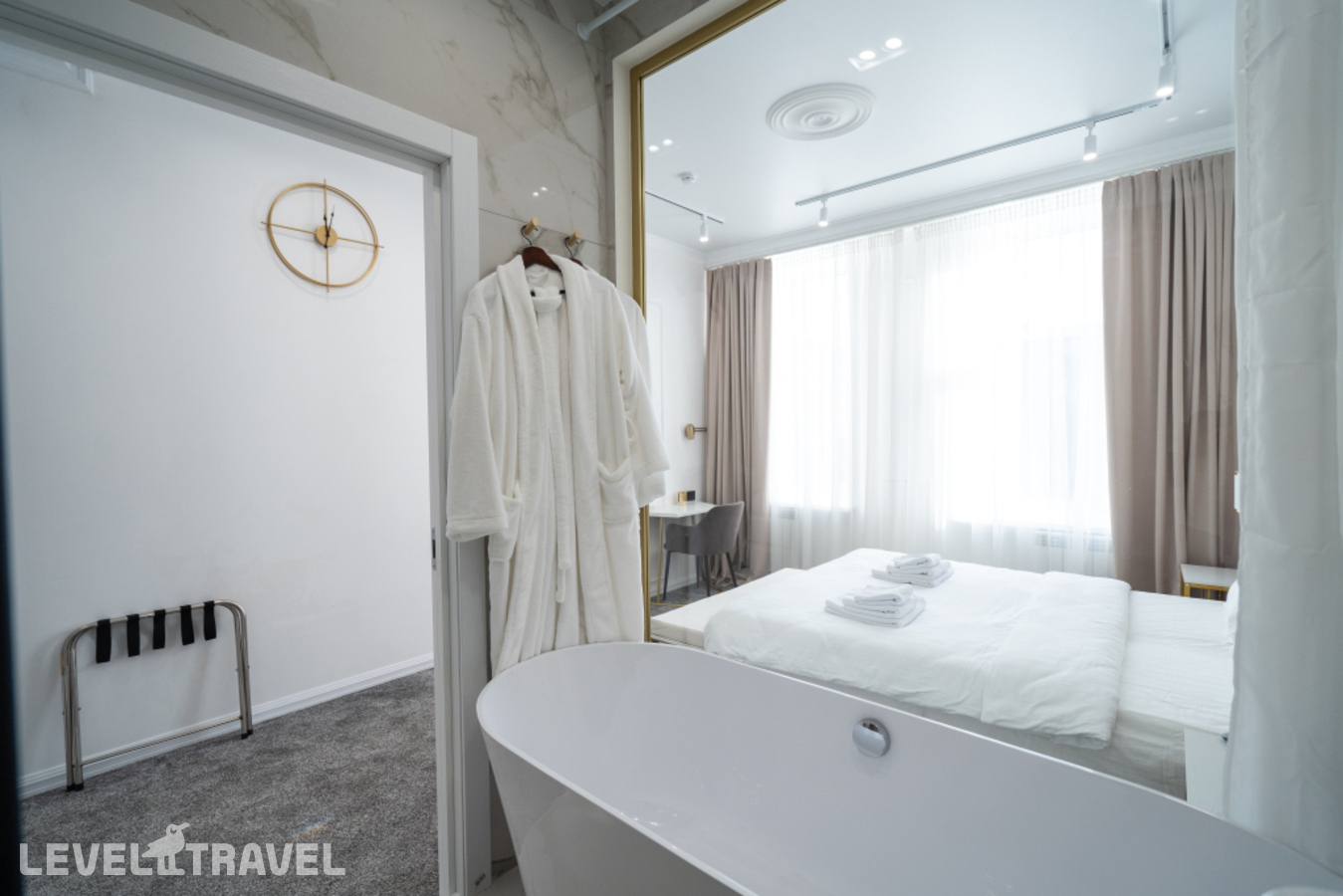 фотографии номера Люкс с видом на город отеля Plaza Hotel в Россия(Вахитовский район) - фото №6