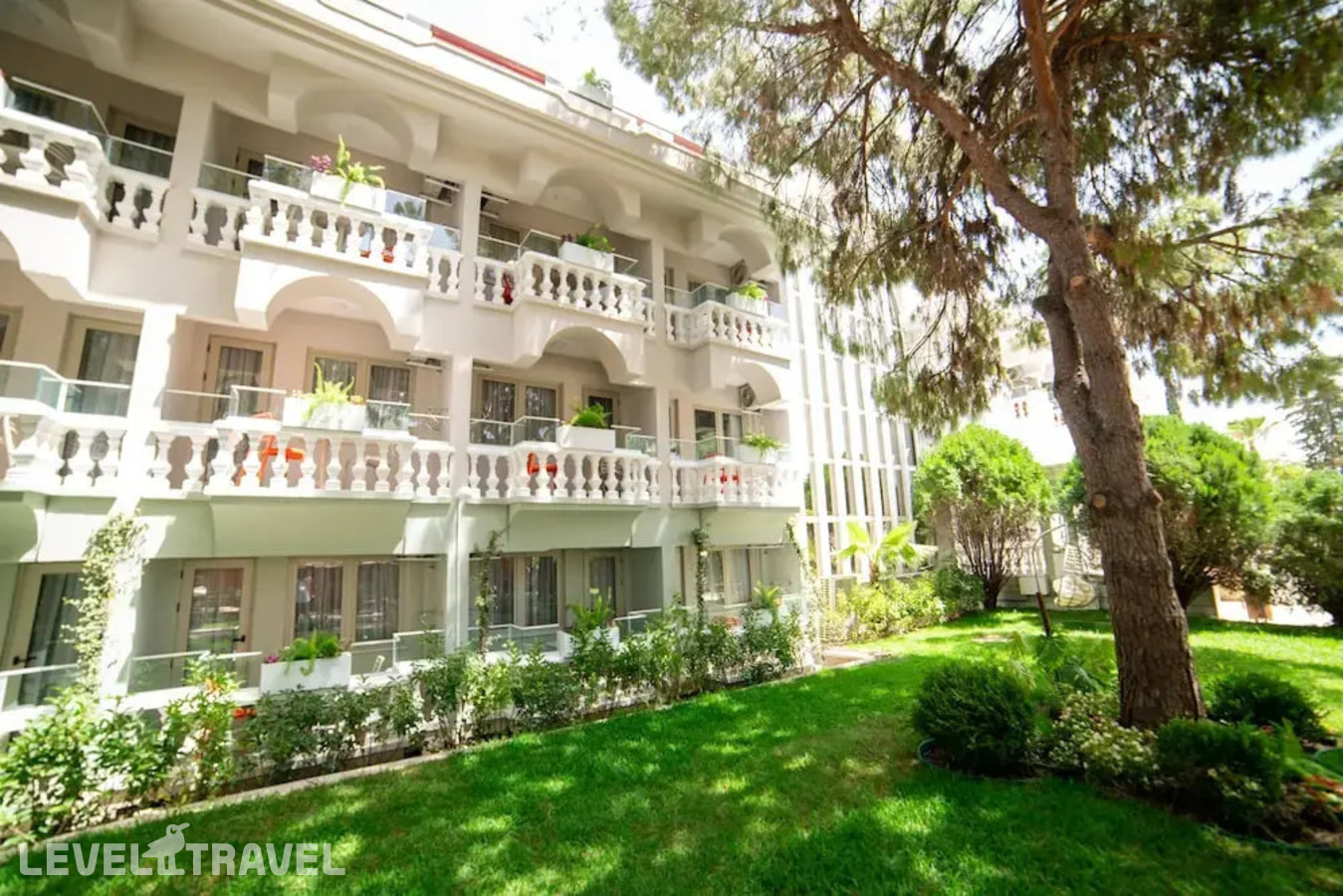 фотографии номера Стандартный с балконом отеля Rose Garden Premium (Ex. Larissa Mare Beach Hotel) в Турция(Бельдиби) - фото №8