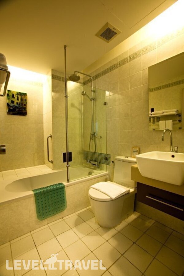 фотографии номера Улучшенный номер отеля C&N Hotel Patong в Таиланд(Патонг Бич) - фото №11