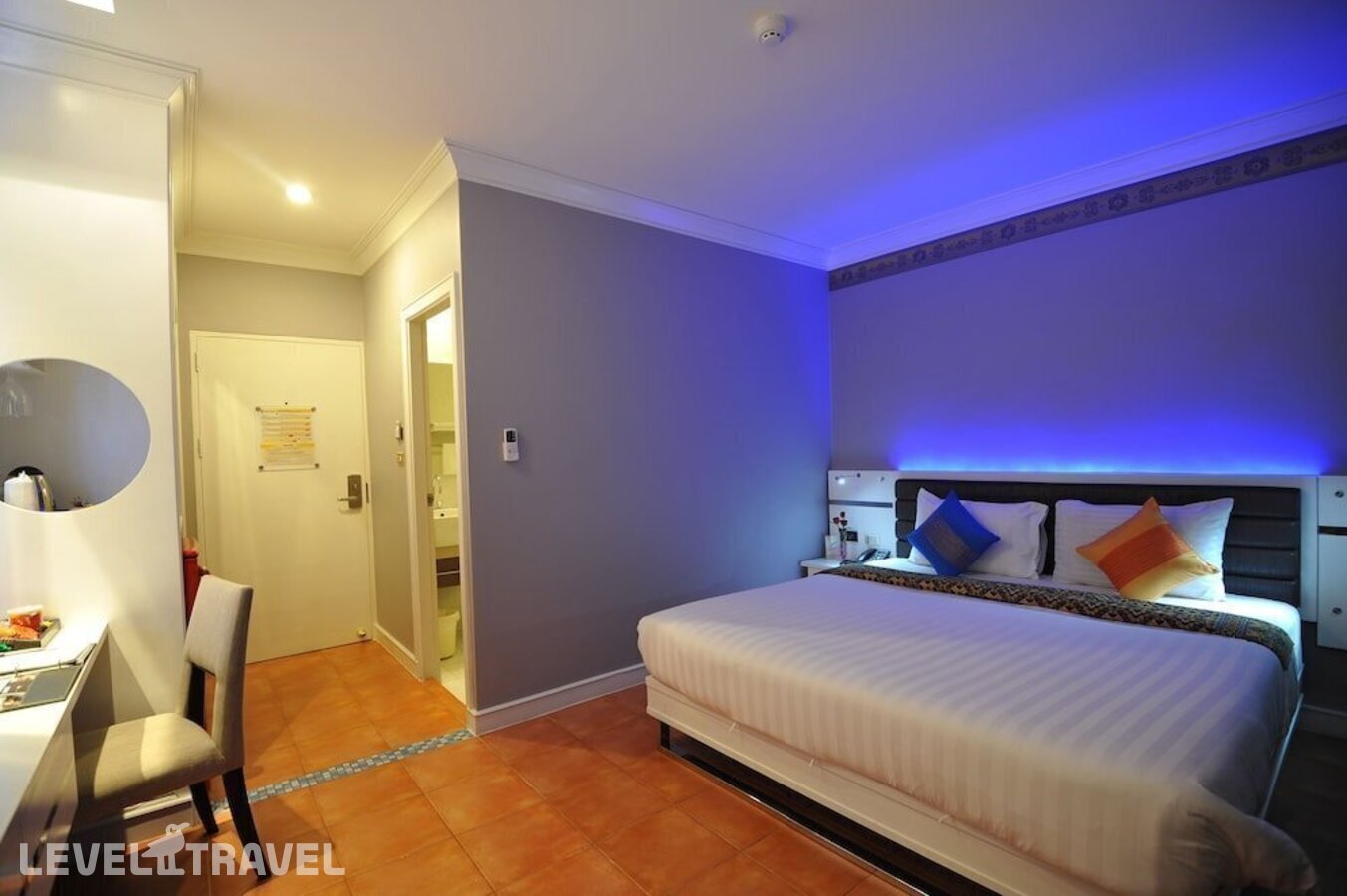 фотографии номера Улучшенный номер отеля C&N Hotel Patong в Таиланд(Патонг Бич) - фото №12