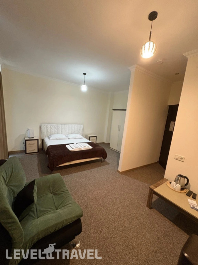 фотографии номера Стандартный (две односпальные кровати) отеля Chill Out Hotel в Грузия(Цхалтубо) - фото №2