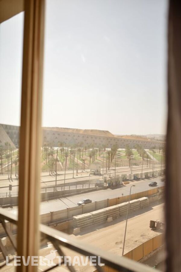 фотографии номера Делюкс (2 комнаты) отеля Royal Great Pyramid Inn в Египет(Гиза) - фото №5
