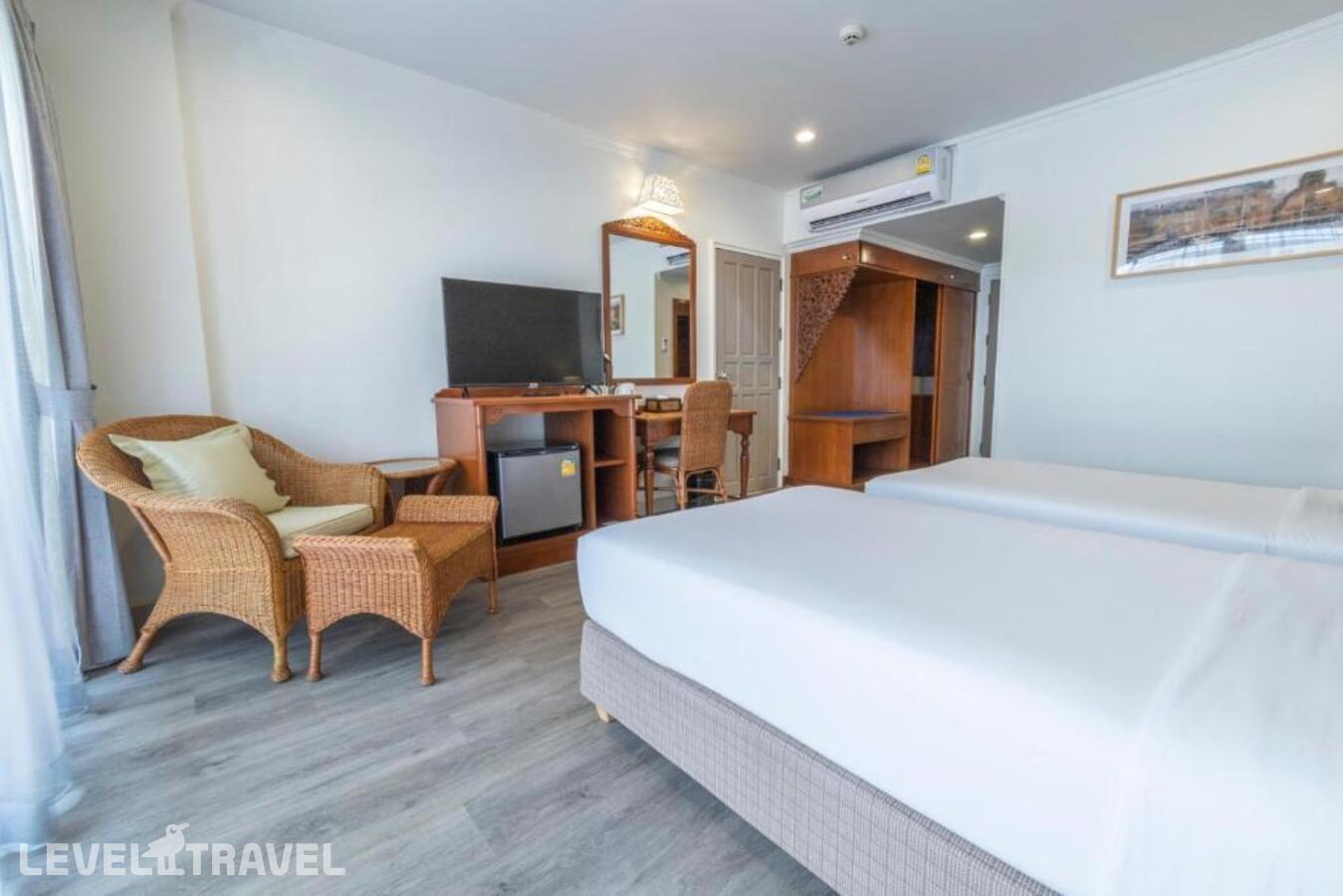 фотографии номера Семейный с видом на бассейн отеля Sabai Wing Hotel в Таиланд(Центральная Паттайя) - фото №13