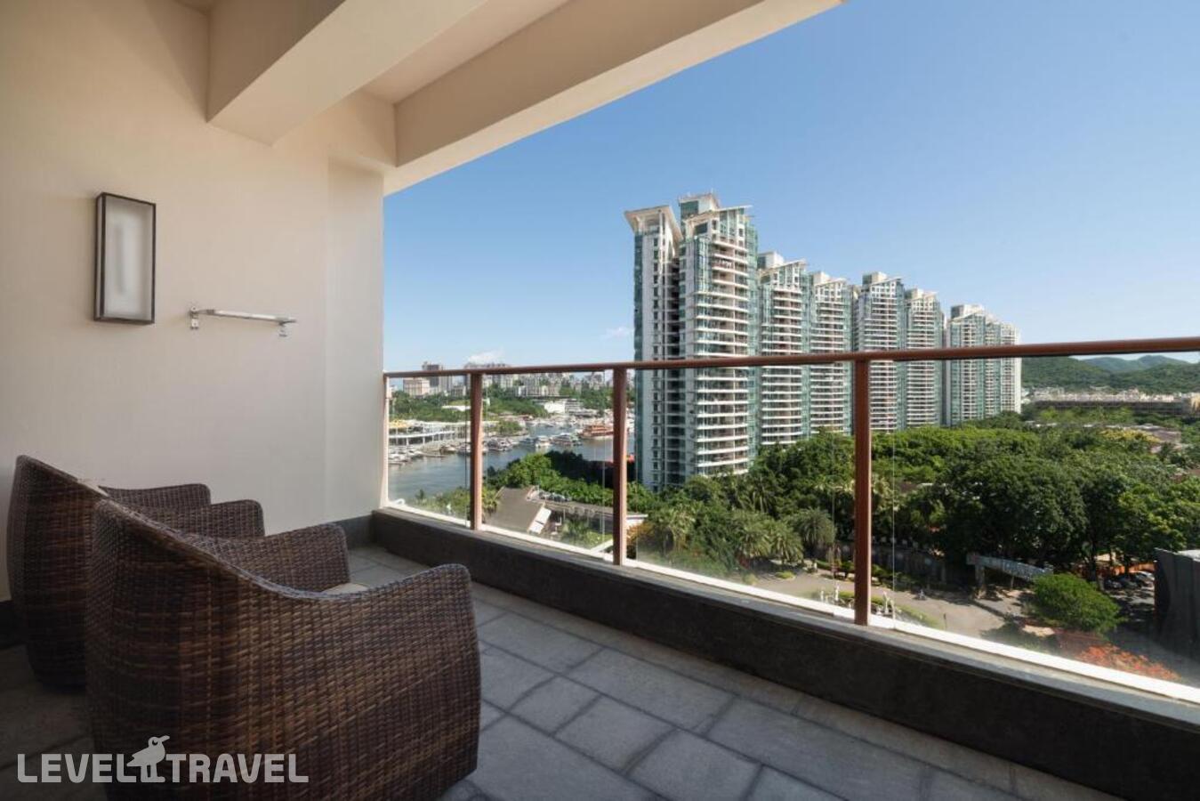 фотографии номера Стандартный с видом на залив (две кровати) отеля Crowne Plaza Sanya City Center в Китай(Санья) - фото №3