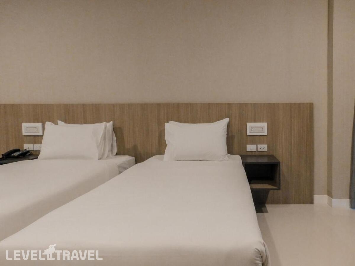 фотографии номера Делюкс (две односпальные кровати) отеля Grace Patong Hotel в Таиланд(Патонг Бич) - фото №5